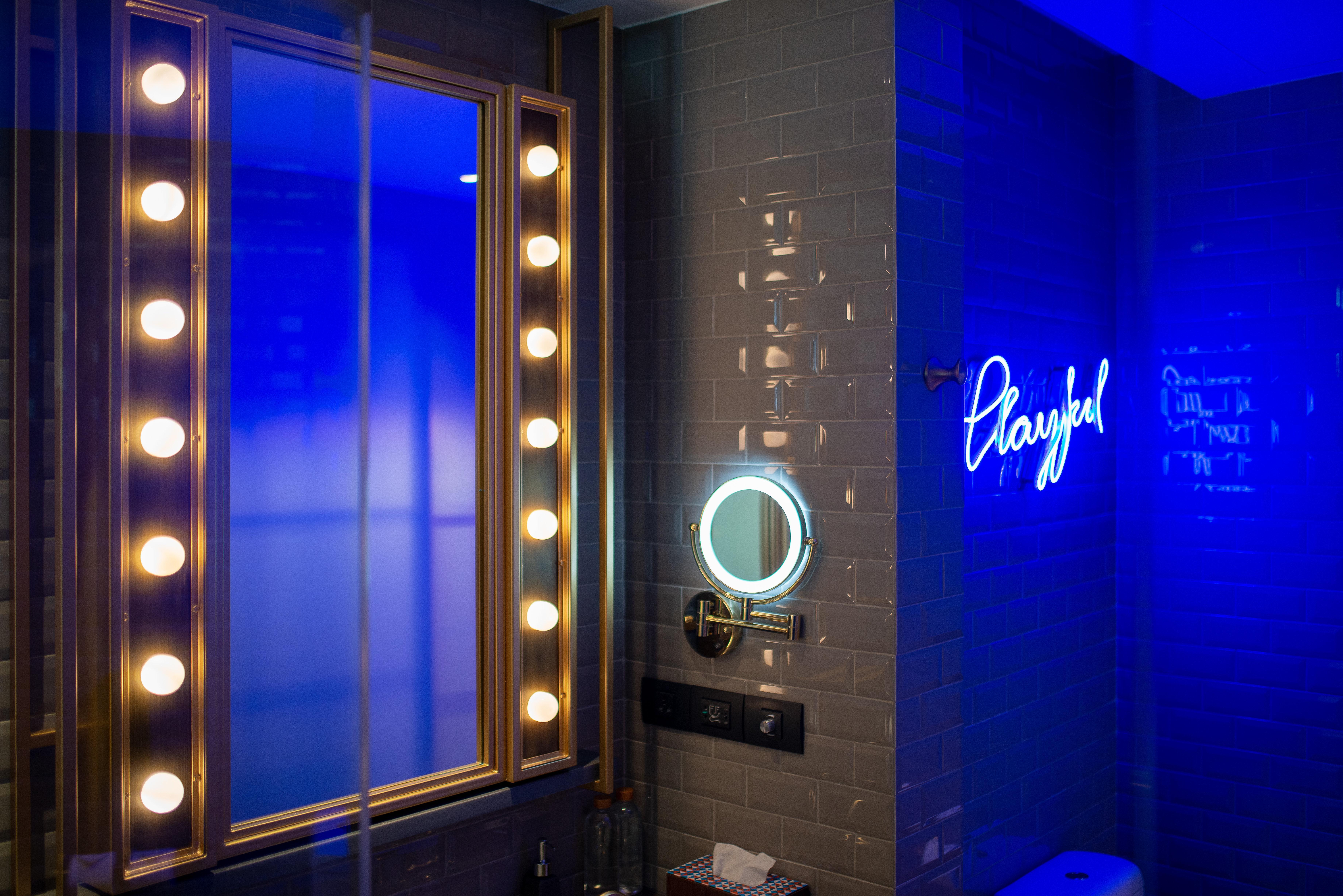 Hotel Indigo Phuket Patong By Ihg Екстериор снимка The bathroom at Playful
