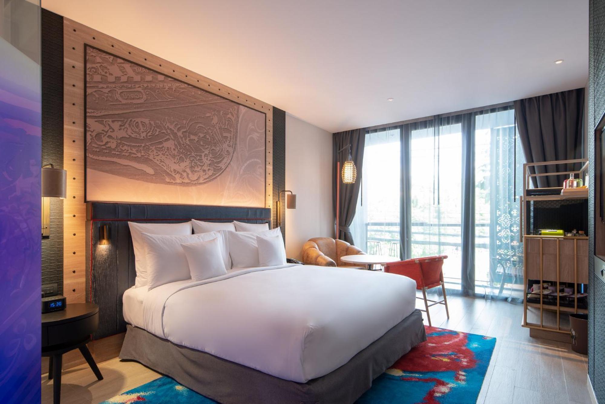 Hotel Indigo Phuket Patong By Ihg Екстериор снимка Deluxe Room